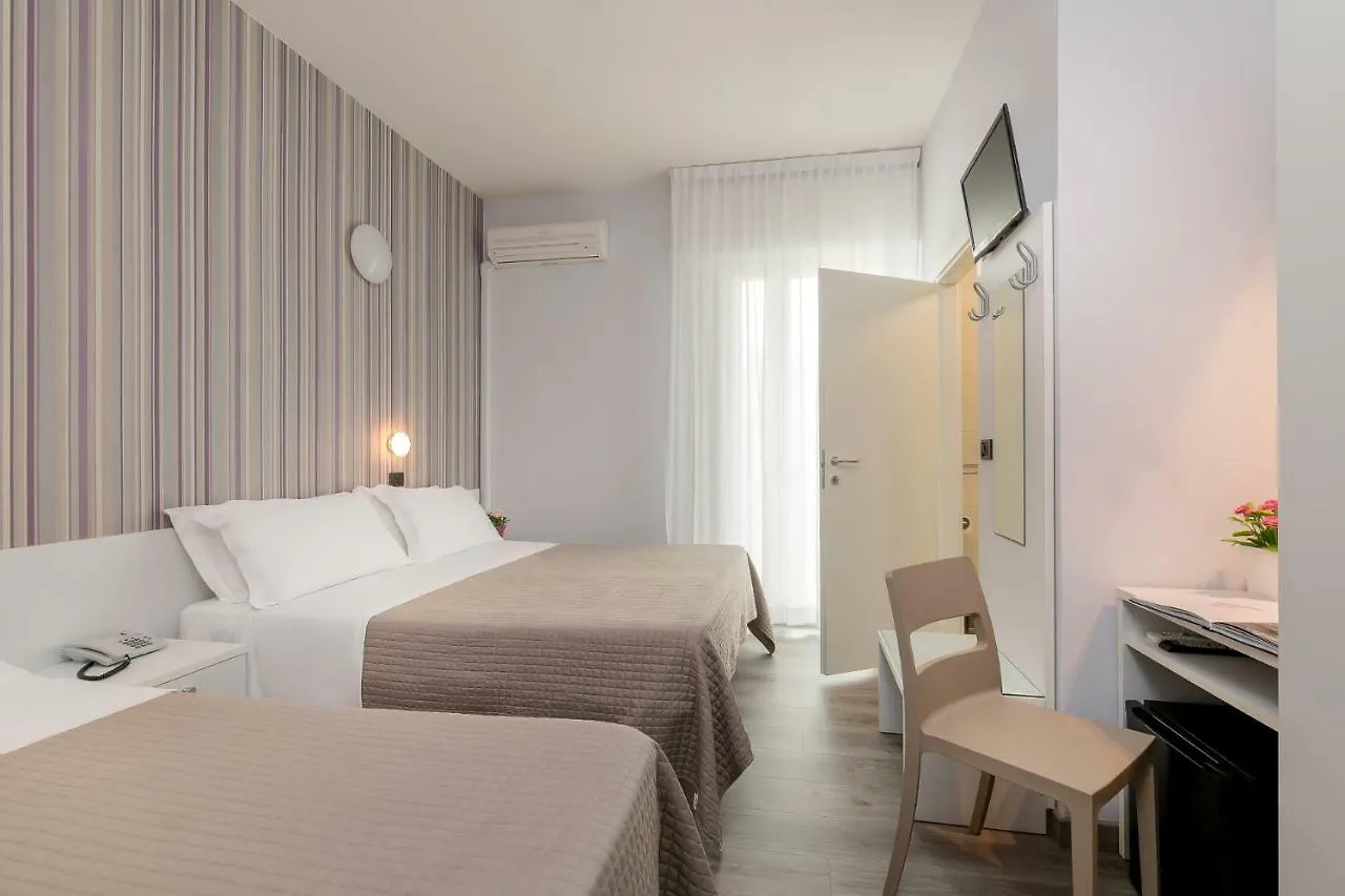 Hotel Ervill Rimini 3*,